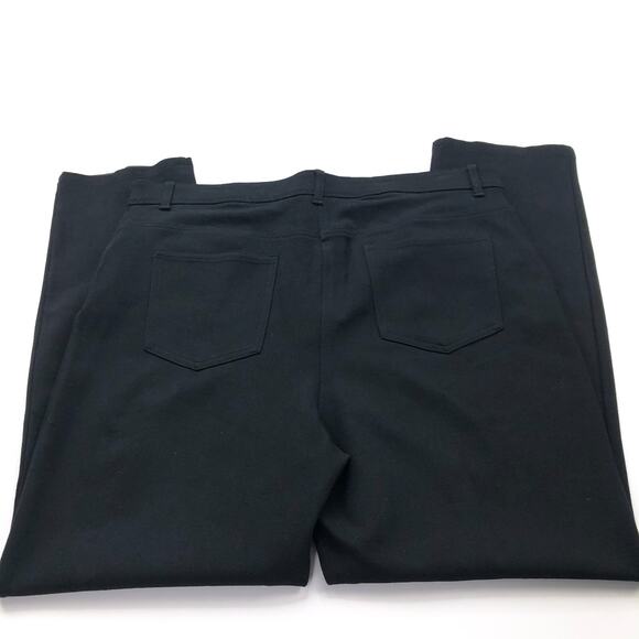 Chico's So Slimming Ponte Knit 2.5 Short (Fit 35W 28L) High Rise Pants 802992 - Picture 1 of 14